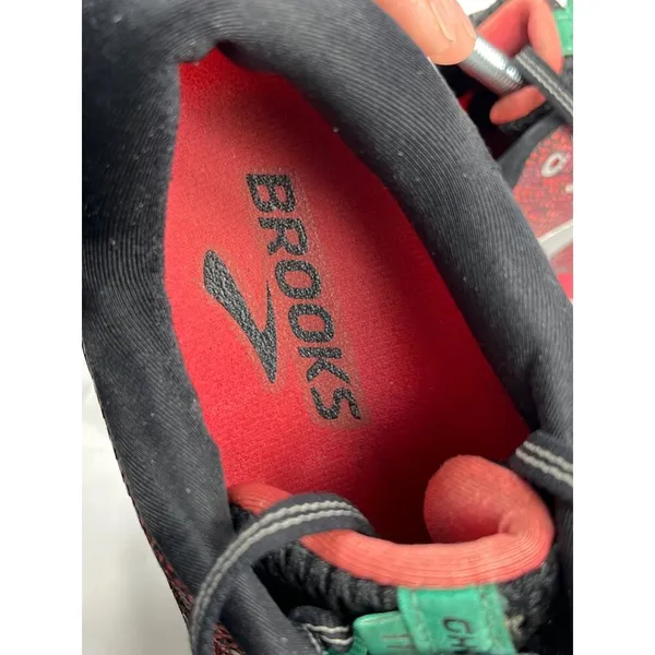 Brooks Ghost 11 SKU 7668 womens Red and Black Running Shoes Size 8 - Image 7