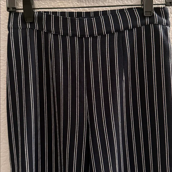 Abercrombie & Fitch Wide Leg Blue White Pinstripe Trouser Pants Size XS - Image 3