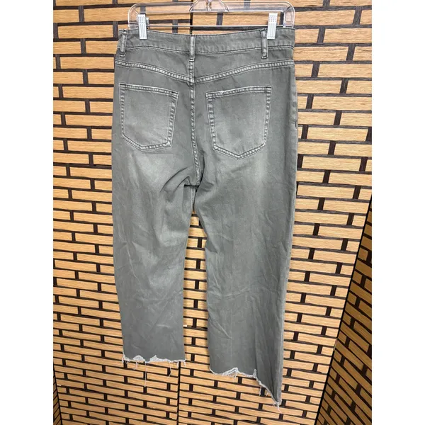 Vervet Olive‎ Green Crop Jeans Size 28 - Image 2