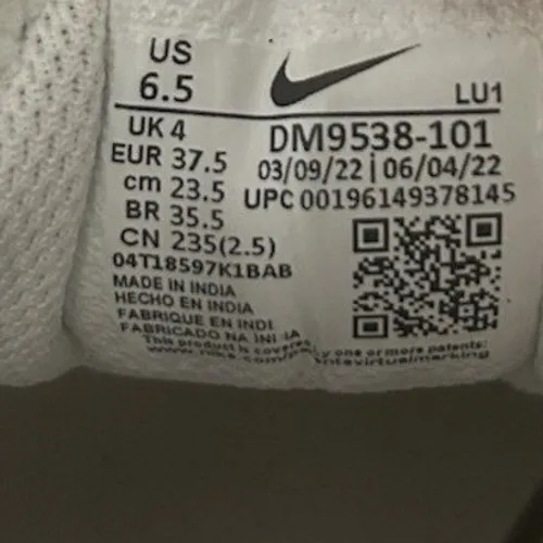 Nike Air Max‎ Lightweight Athletic Women Size 6.5 White Sneakers DM9538 101 - Image 7