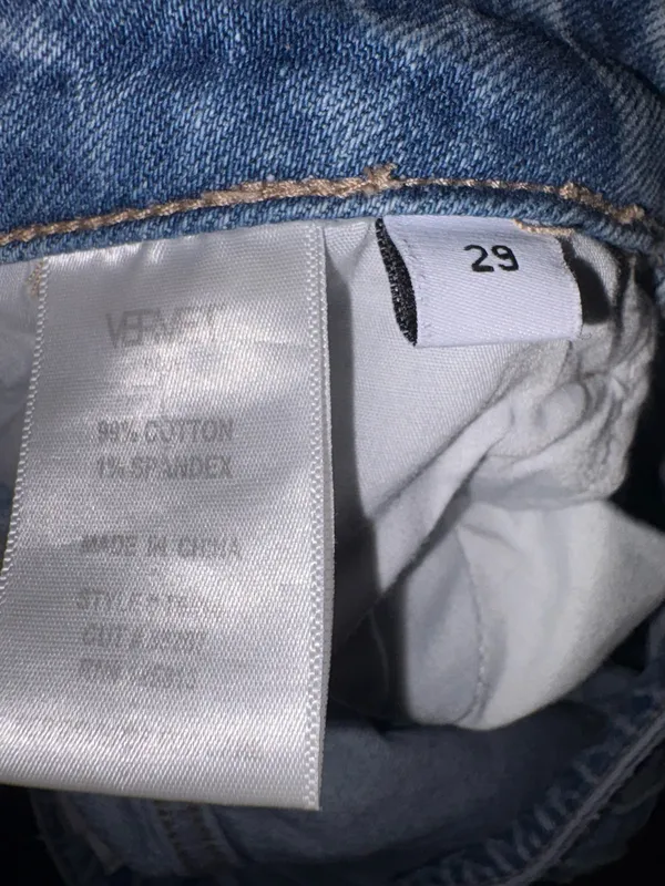 Vervet Jeans size 29 - Image 4