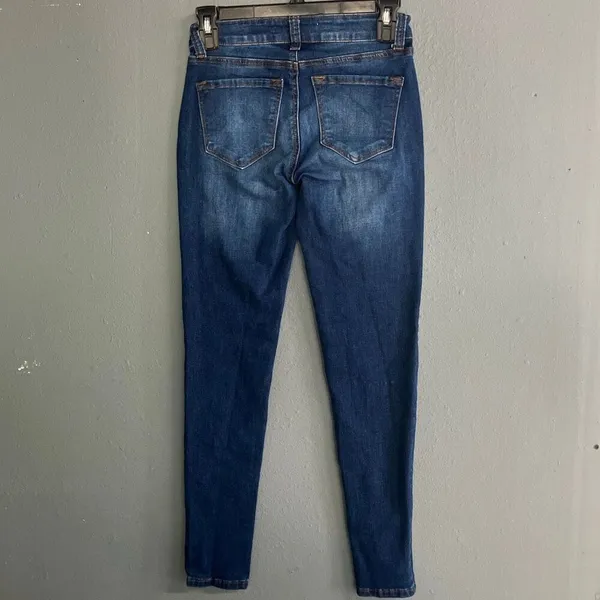 Kancan high rise dark wash jeans size 1/24 - Image 5