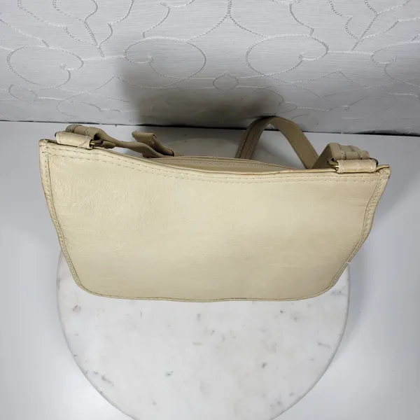 Vintage Fossil Crossbody Bag #75082 Medium Cream Soft Leather Adjustable Strap - Image 3