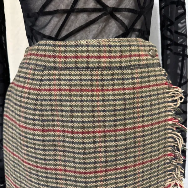 Vintage Luxury Lana Lee‎ Plaid Wool Blend Midi Skirt Sz XS Fringed Hem High Rise - Image 3