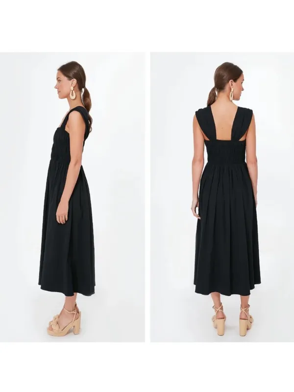 Pomander Place Tuckernuck Noah Smocked Midi Long Dress in Black Size Small - Image 3
