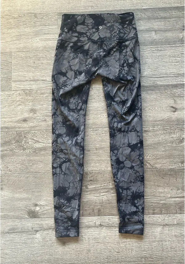 Lululemon Align Leggings - Image 4