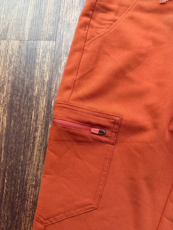 NWT FIGS Women’s Auburn Zamora 2.0 Jogger Scrub Pants -Size XXS Petite - Image 8