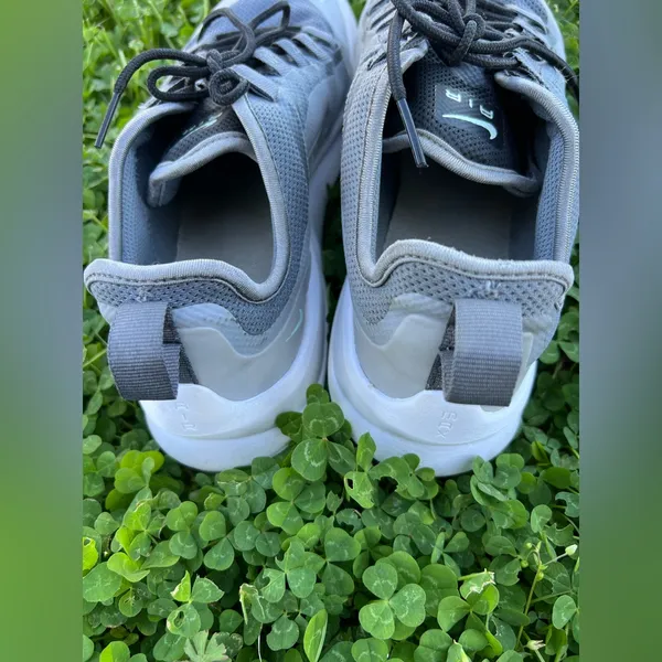 Nike Air Max Axis Low Grey Woman’s Comfy Running Sports Outdoor Shoes Size 8 - Image 10