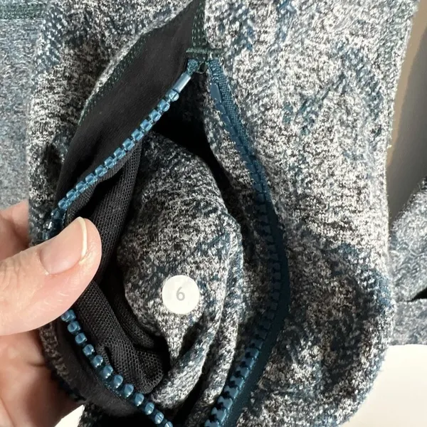 lululemon athletica Define Jacket Brushed‎ Herringbone Gray Blue Alberta size 6 - Image 9