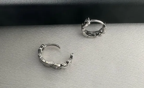 Small Silver Hoop Earrings for Men Women Streetwear Unisex Style - Image 5
