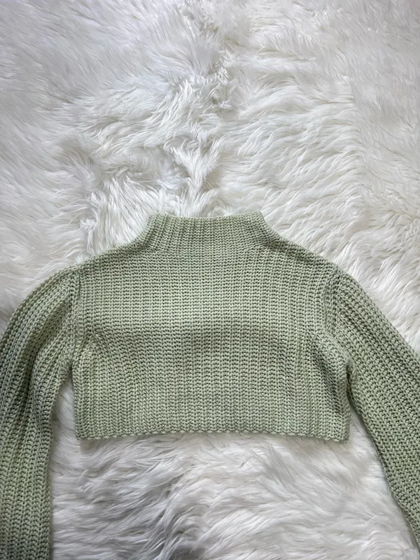 Green Women’s Cropped Knit Sweater - Image 3