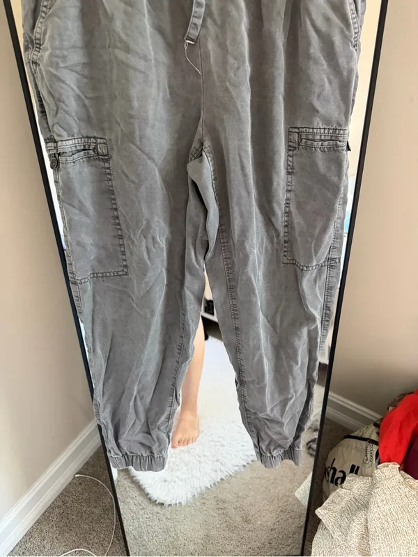 aerie Gray Cargo Jogger - Image 3