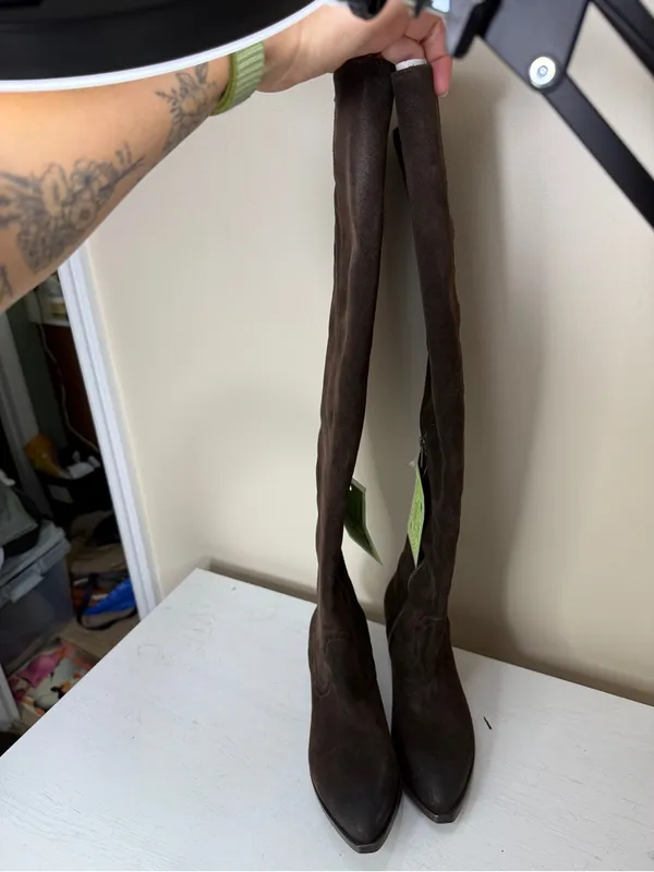 Frye June Over The Knee Boot Chocolate Suede Sz 6 Sample Sale - Image 11