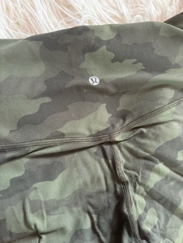 Lululemon Align Leggings 28” Heritage 365 Camo Green Twill Multi Size 6 - Image 4