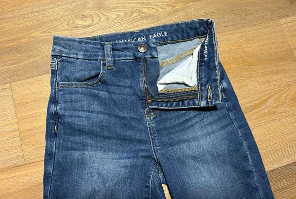 American Eagle Size 2 short curvy fit jegging - Image 7