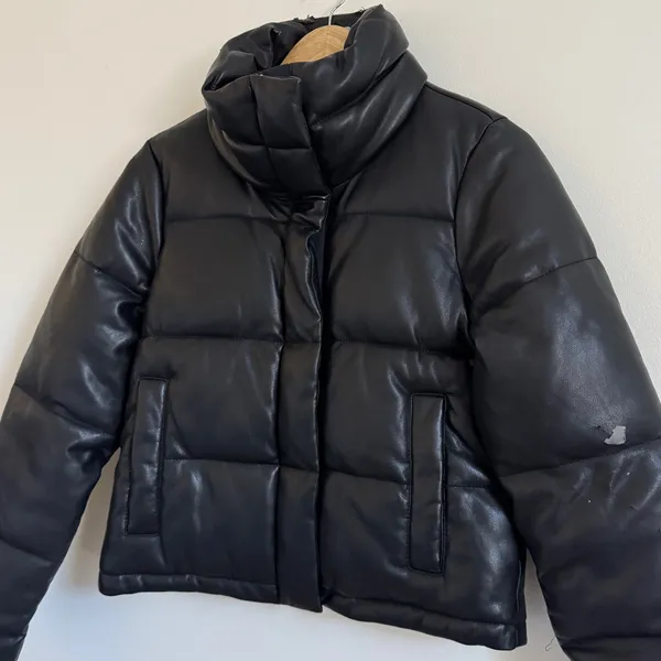 Abercrombie & Fitch Mini Leather Puffer Coat Size Small Black Vegan - Image 5