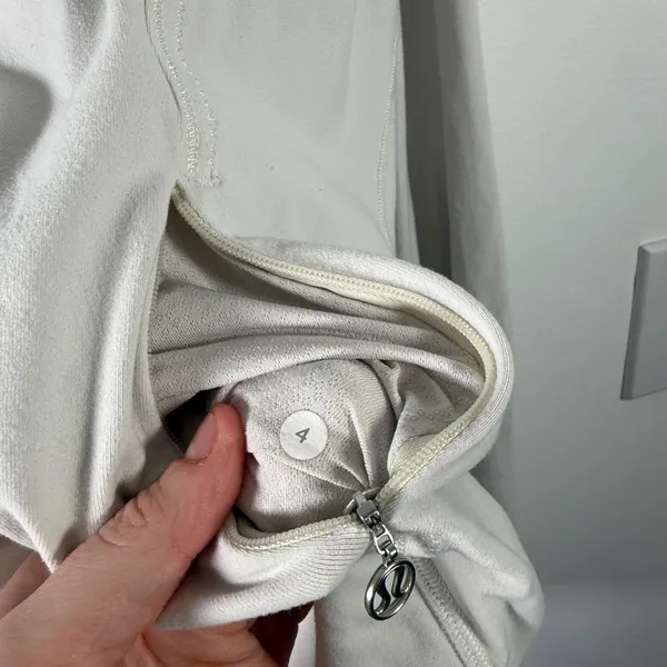 Lululemon Daily Yoga JacketPolar Cream Full Zip Luon Thumbholes‎ Athletic Gym 4 - Image 5