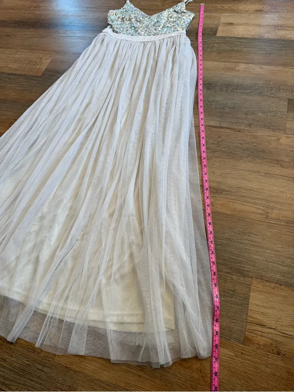 Haute Monde Silver Sequin Bodice with Light Gray Tulle Maxi Dress Size Small - Image 9