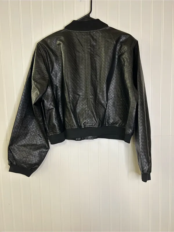 VICI Black Quilted Faux Leather Cropped Bomber Jacket Size Large - Image 6