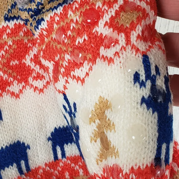 NWT Mari Clare Sherpa Lined Knit Winter Reindeer Design No-Slip Slipper Socks - Image 3