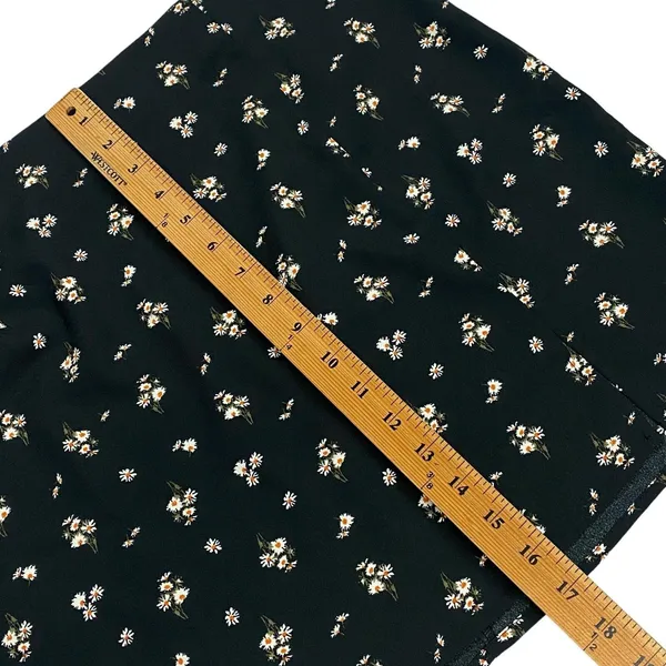 Aeropostale 100% Polyester Black Floral Mini Skirt Back Slit Women's‎ Large Y2K - Image 4