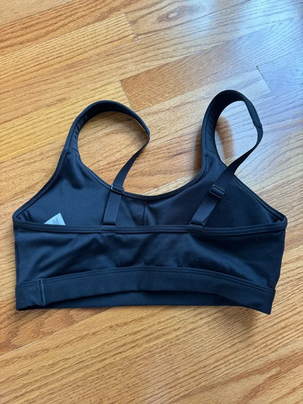 Gymshark Black Sports Bra - Image 2