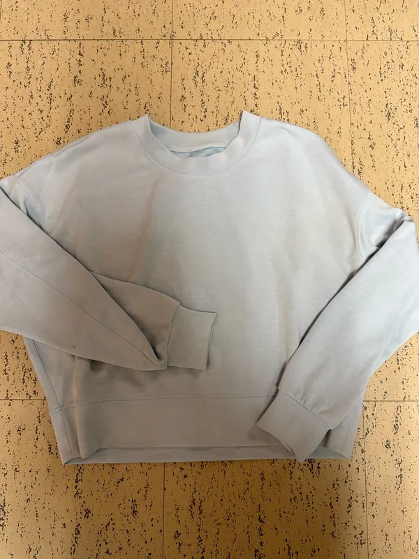Lululemon Softstreme Perfectly Oversized Crew - Image 2