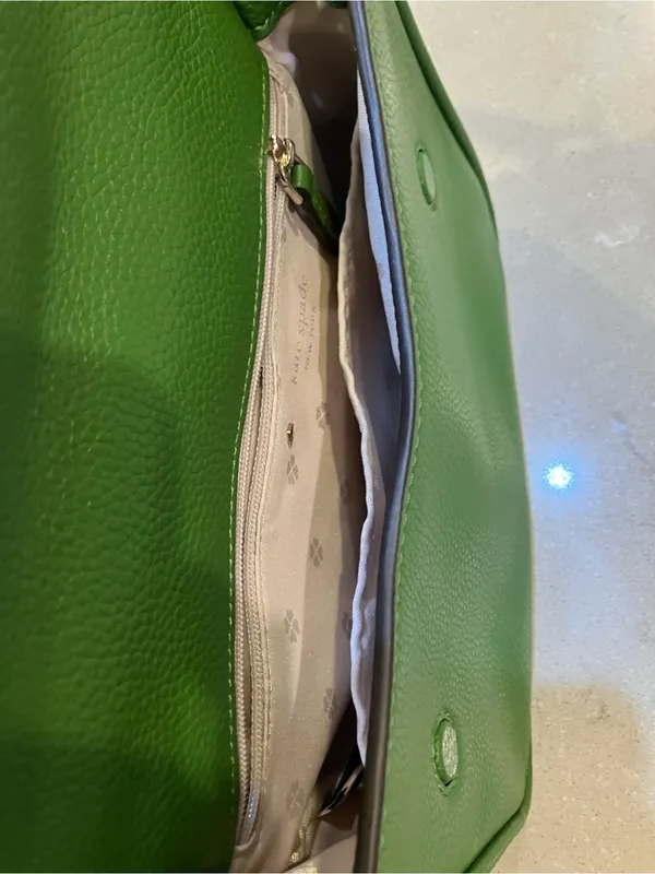 Kate Spade New York Run Around Green Pebbled Leather Crossbody Bag - Image 6
