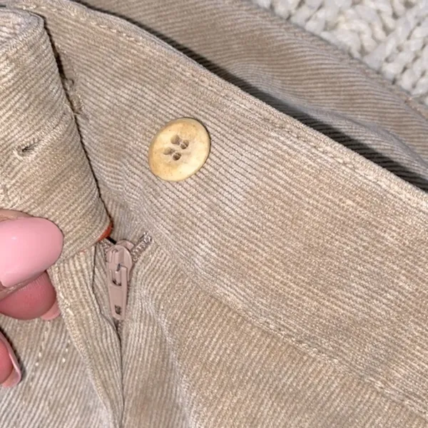 New direction’s tan corduroy pants size 12 - Image 5