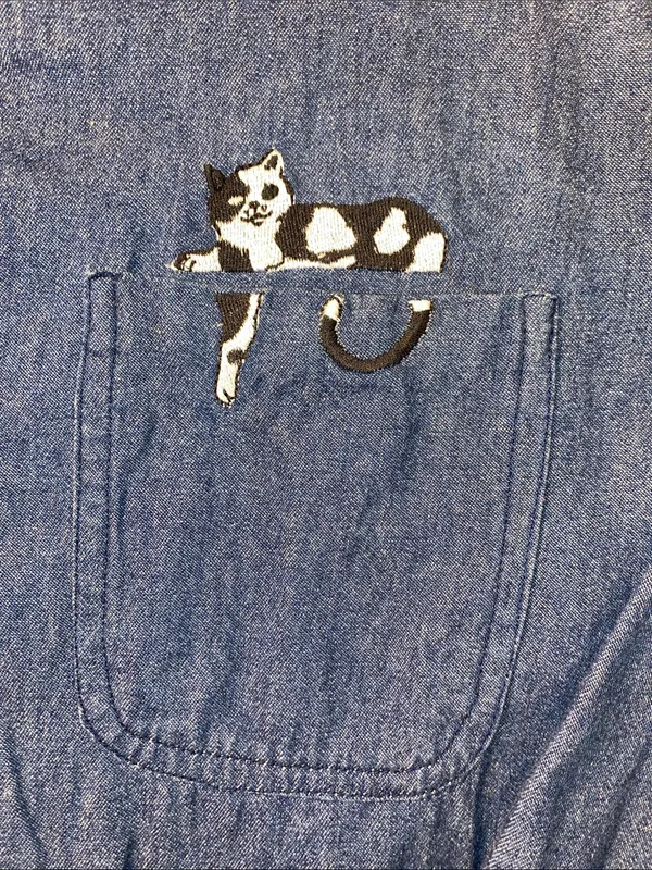 Vintage Cabin Creek Blue Denim Button-Down Shirt with Cat Embroidery - Image 3