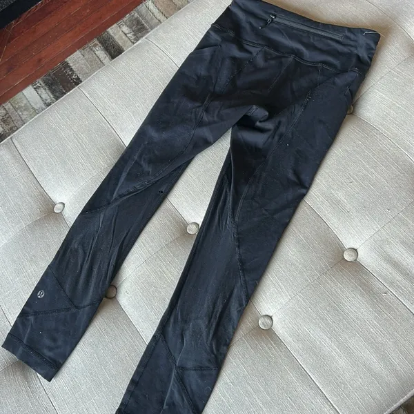 Lululemon Black Full Length Mesh Leggings Size 2 - Image 8