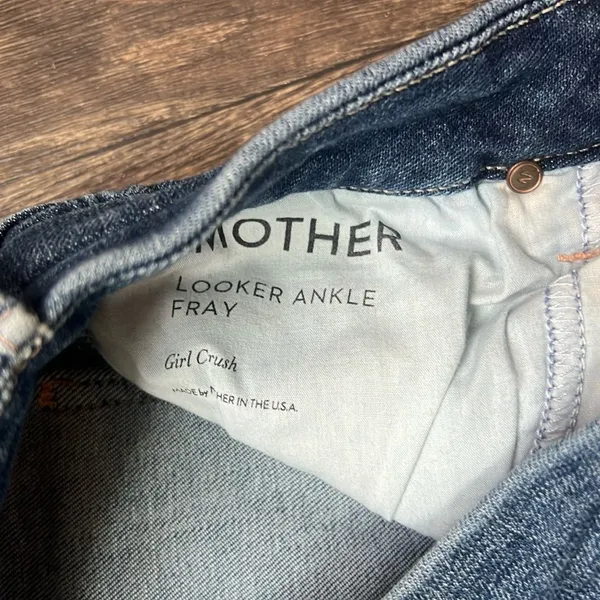 Mother The Looker Ankle Fray Jean - Image 3