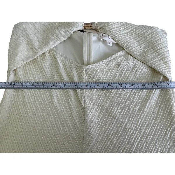 Sun white cut-out maxi dress with gold-tone hardware details on the straps - Image 10