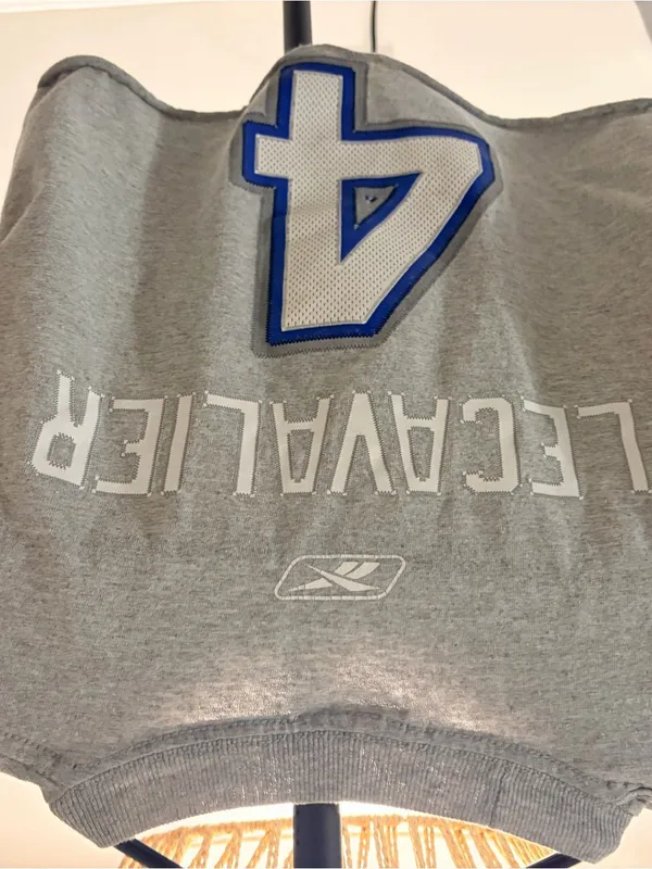 NHL Tampa Bay Lightning Gray Graphic Crewneck Shirt - Image 5