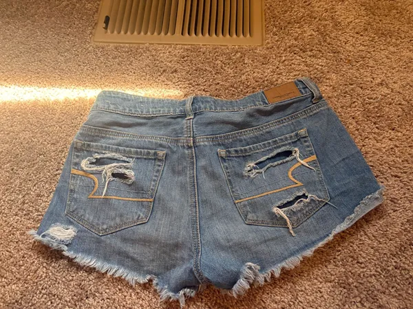American Eagle low rise jean shorts - Image 2