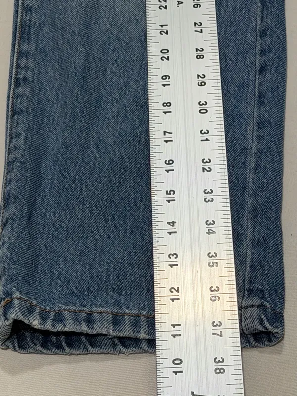 Garage Vintage Straight Jeans Women’s Size 3 /26 Distressed Light Wash Denim - Image 4