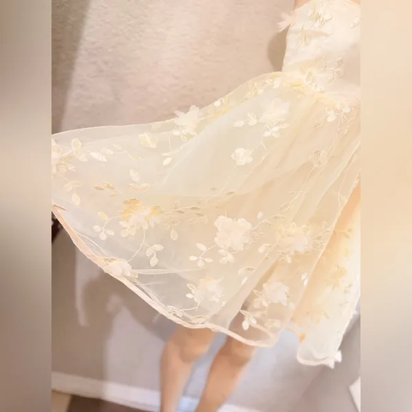 The Vintage Shop Cream Spaghetti Strap Floral Bridal Gown Size S - Image 6