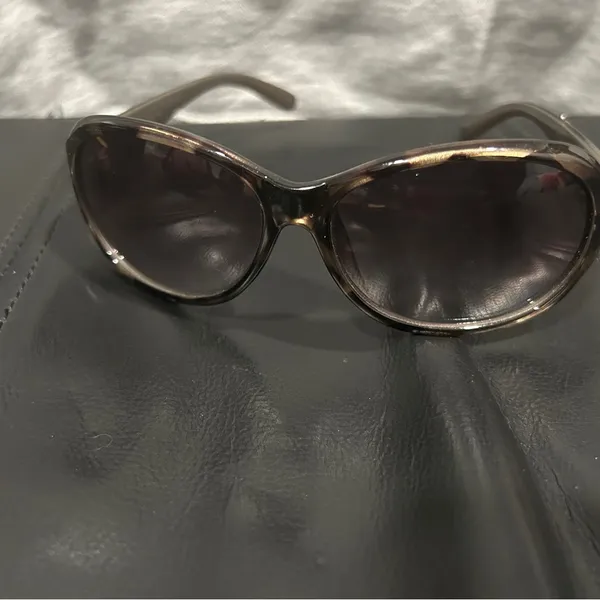 Nine West Brown Tortoise Eyewear Frame - Image 4