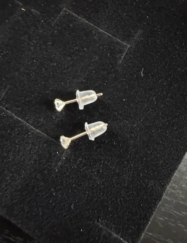 10k solid gold earrings - Image 3