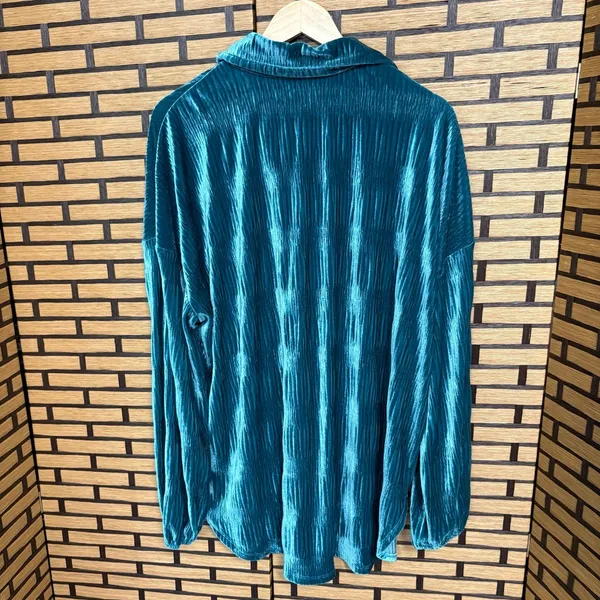 Daytrip Teal Velvet Button‎ Down Tunic Top Size XL - Image 2