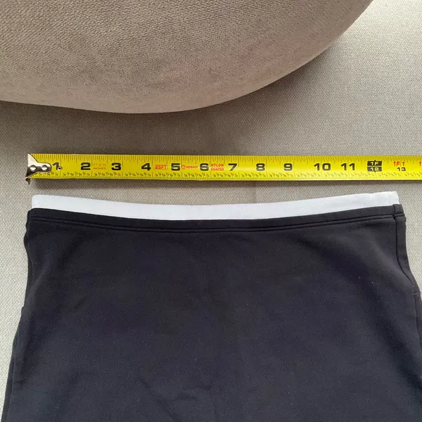 Alo Yoga 5" Airbrush Double Up Short Black/White XS - Image 3