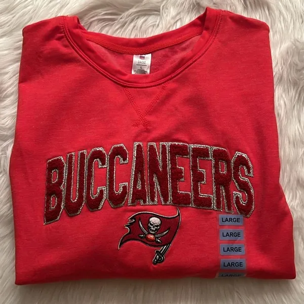 NFL Team Apparel Buccaneers Super Soft Top Size Large NWT - Image 7