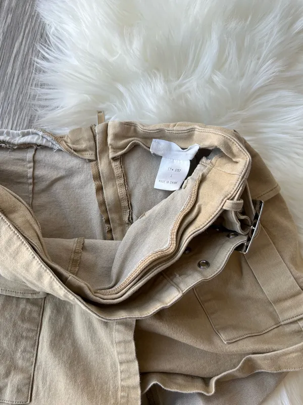 Tan Women's Cargo Skort Size L - Image 3