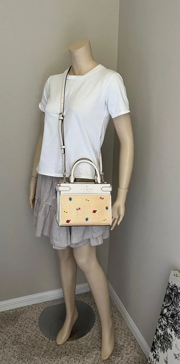 Kate Spade Set - Image 7