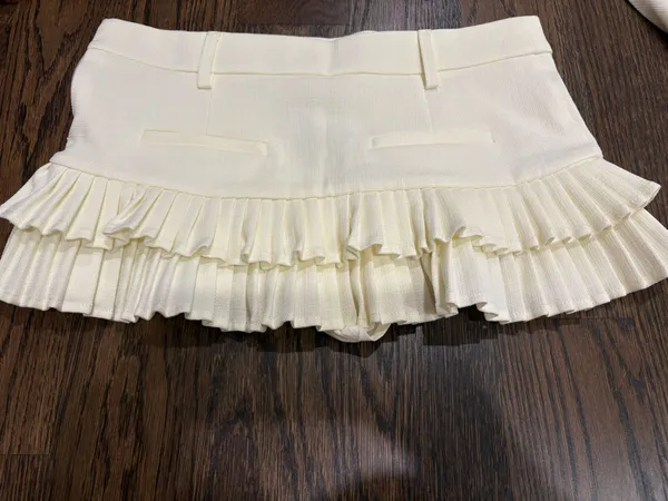 Lioness Yellow Mini Skirt - Image 2