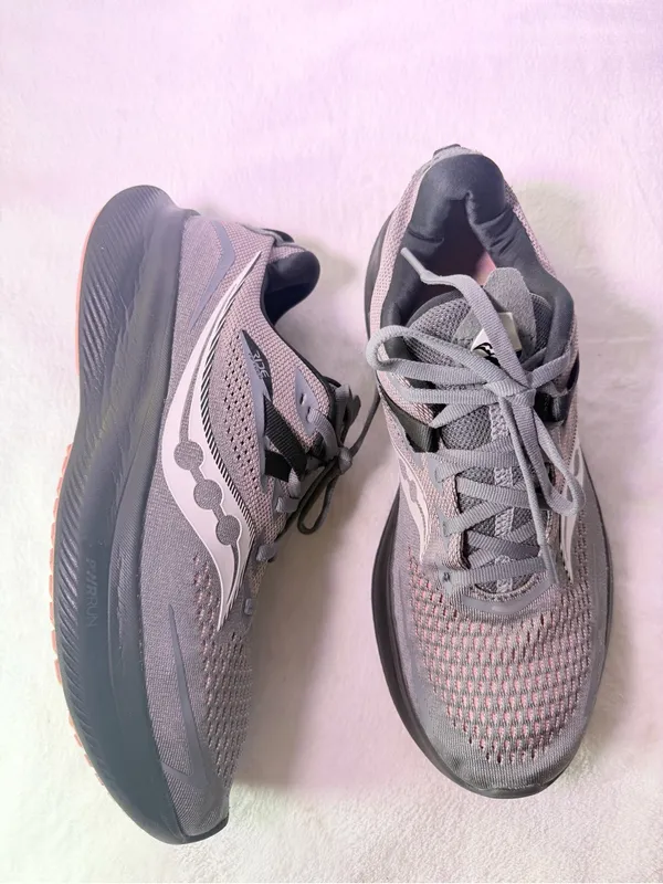 Saucony Women's Grey and Pink PWRRUN+ Running Shoe - Image 5