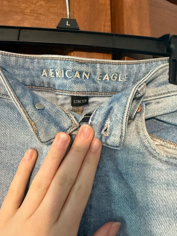American Eagle Long Ripped Jeans - Image 2