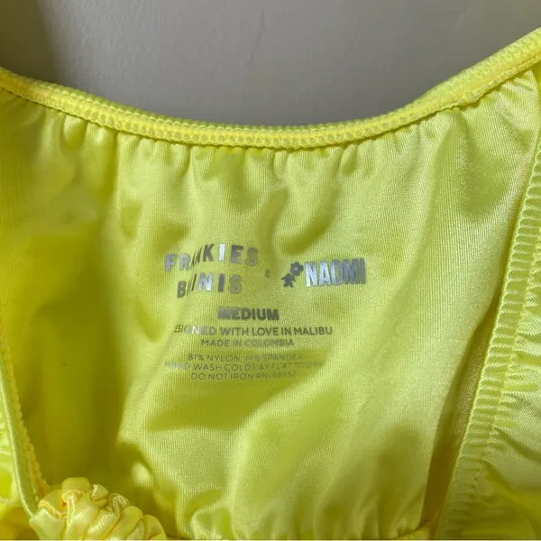 NWOT Frankie’s Bikinis x Naomi Osaka lemon drop Carly puffy sleeve bikini top M - Image 7