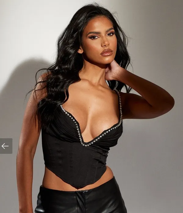 Pretty Little Thing Black Corset Top - Image 3