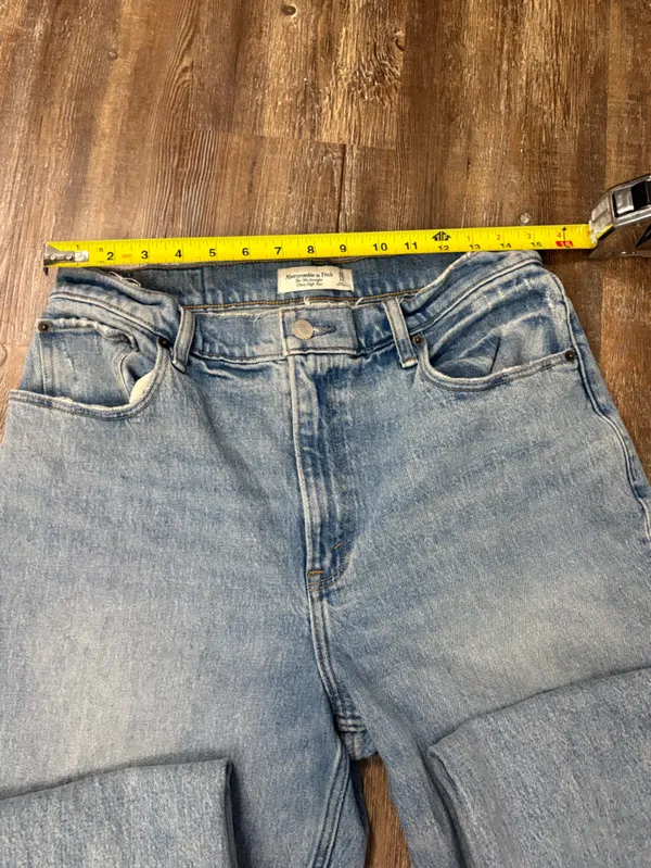 Abercrombie & Fitch The 90s Straight Ultra High Rise Curve Love Denim Jeans 12 - Image 6